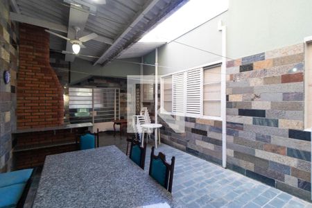 Casa para alugar com 369m², 5 quartos e 2 vagas Casa para alugar com 369m², 5 quartos e 2 vagasChurrasqueira