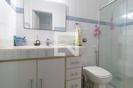 Casa para alugar com 369m², 5 quartos e 2 vagas Casa para alugar com 369m², 5 quartos e 2 vagasBanheiro da Suíte 01