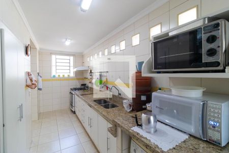 Casa para alugar com 369m², 5 quartos e 2 vagas Casa para alugar com 369m², 5 quartos e 2 vagasCozinha