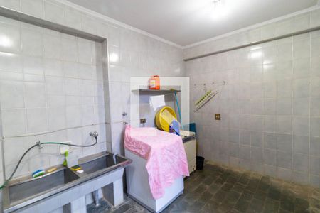 Casa para alugar com 369m², 5 quartos e 2 vagas Casa para alugar com 369m², 5 quartos e 2 vagasÁrea de Serviço