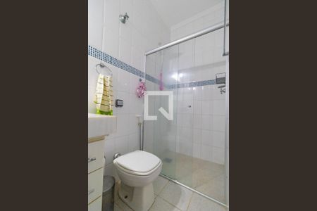 Casa para alugar com 369m², 5 quartos e 2 vagas Casa para alugar com 369m², 5 quartos e 2 vagasBanheiro da Suíte 01