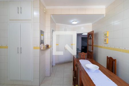 Casa para alugar com 369m², 5 quartos e 2 vagas Casa para alugar com 369m², 5 quartos e 2 vagasCopa