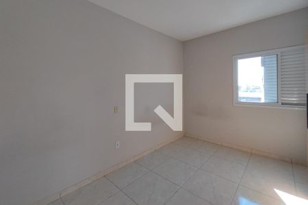 Quarto 1 de apartamento para alugar com 2 quartos, 74m² em Jardim do Lago, Campinas