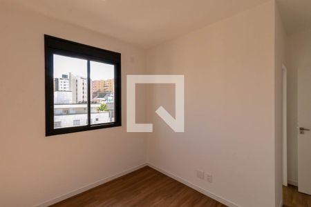 Apartamento à venda com 2 quartos, 80m² em Grajaú, Belo Horizonte
