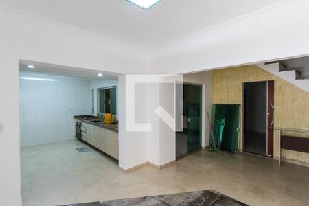 Sala de casa para alugar com 3 quartos, 240m² em Vila Fernandes, São Paulo
