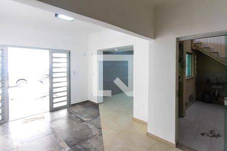 Sala de casa à venda com 3 quartos, 240m² em Vila Fernandes, São Paulo