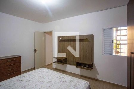 Quarto 1 de casa para alugar com 2 quartos, 185m² em Alves Dias, São Bernardo do Campo