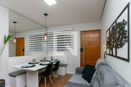 Sala de apartamento à venda com 2 quartos, 52m² em Cidade Brasil, Guarulhos