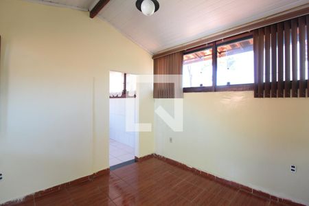 Sala de kitnet/studio para alugar com 1 quarto, 71m² em Vila Cloris, Belo Horizonte