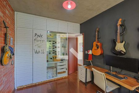 Apartamento à venda com 3 quartos, 148m² em Santa Efigênia, Belo Horizonte