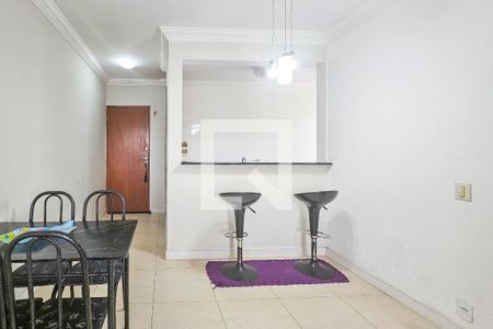 Sala de apartamento para alugar com 2 quartos, 70m² em Jardim Santa Genoveva, Guarujá