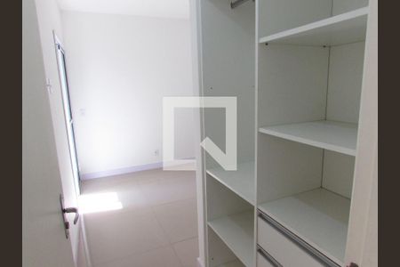 Suíte de apartamento para alugar com 2 quartos, 45m² em Parque Monte Alegre, Taboão da Serra