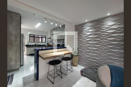 Sala de casa à venda com 4 quartos, 154m² em Jardim Umuarama, São Paulo