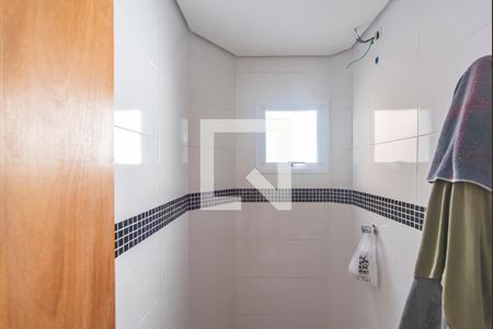 Banheiro  de apartamento para alugar com 2 quartos, 58m² em Vila Curuca, Santo André