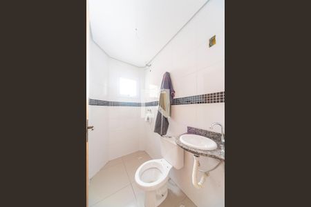Banheiro  de apartamento para alugar com 2 quartos, 58m² em Vila Curuca, Santo André
