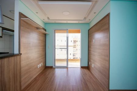 Sala de apartamento para alugar com 2 quartos, 51m² em Jardim Casablanca, São Paulo