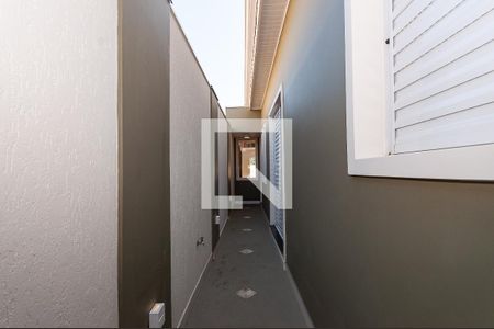 Corredor de Entrada de casa à venda com 1 quarto, 95m² em Vila Ipojuca, São Paulo