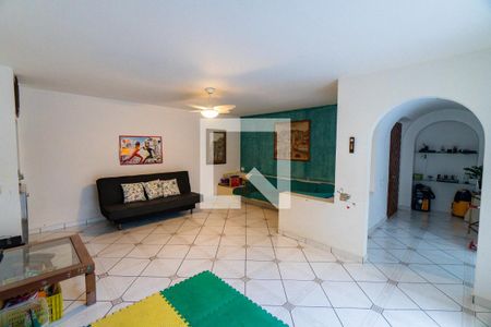Sala de casa para alugar com 4 quartos, 200m² em Jardim Brasil (zona Sul), São Paulo
