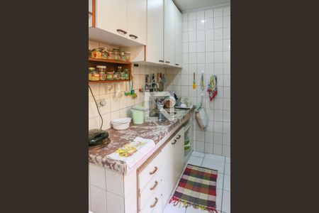 Casa para alugar com 220m², 3 quartos e 2 vagas Casa para alugar com 220m², 3 quartos e 2 vagasCozinha