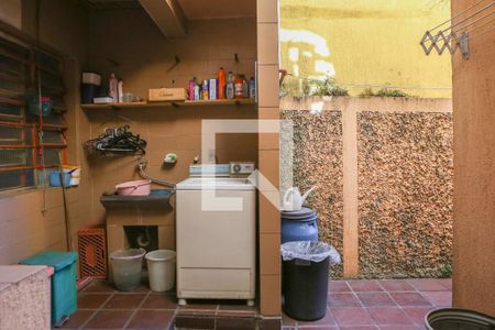 Casa para alugar com 220m², 3 quartos e 2 vagas Casa para alugar com 220m², 3 quartos e 2 vagasÁrea de Serviço e Quintal