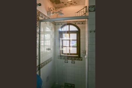 Casa para alugar com 220m², 3 quartos e 2 vagas Casa para alugar com 220m², 3 quartos e 2 vagasBanheiro da Suíte