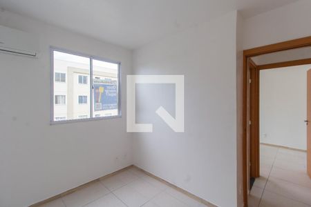 Quarto 2 de apartamento para alugar com 2 quartos, 55m² em São Luiz, Gravataí