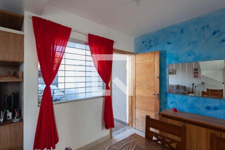 Sala de casa à venda com 3 quartos, 96m² em Ouro Preto, Belo Horizonte