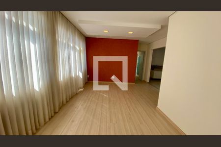 Sala de apartamento para alugar com 3 quartos, 80m² em Alto Barroca, Belo Horizonte
