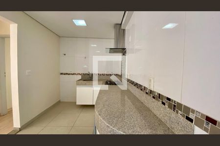 Cozinha de apartamento para alugar com 3 quartos, 80m² em Alto Barroca, Belo Horizonte