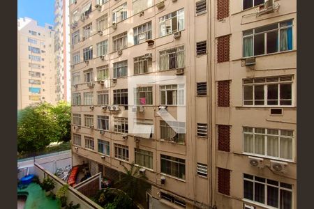 Sala vista  de apartamento à venda com 3 quartos, 90m² em Copacabana, Rio de Janeiro