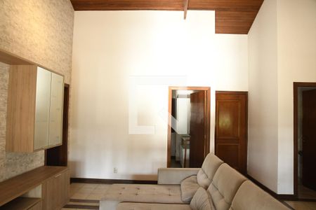 Sala de casa de condomínio para alugar com 3 quartos, 1000m² em Granja Viana Ii, Cotia