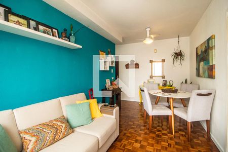 Sala de apartamento à venda com 2 quartos, 56m² em Santana, Porto Alegre