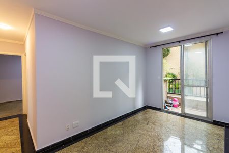 Sala de apartamento para alugar com 2 quartos, 50m² em Quitaúna, Osasco