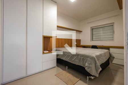 Quarto 1 de apartamento à venda com 2 quartos, 68m² em Pinheiros, São Paulo