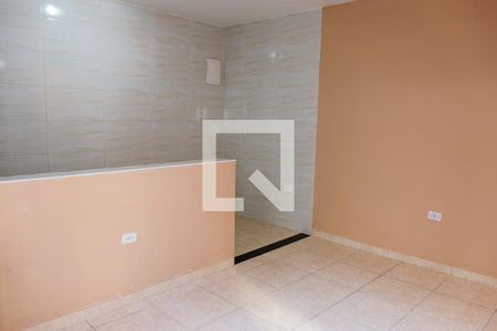 sala de casa para alugar com 2 quartos, 60m² em Helena Maria, Osasco