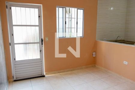 sala de casa para alugar com 2 quartos, 60m² em Helena Maria, Osasco