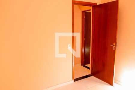 Quarto 2 de casa para alugar com 2 quartos, 60m² em Helena Maria, Osasco