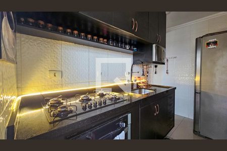 Cozinha de apartamento à venda com 2 quartos, 56m² em Vila Constancia, São Paulo