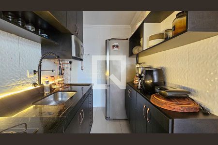Cozinha de apartamento à venda com 2 quartos, 56m² em Vila Constancia, São Paulo