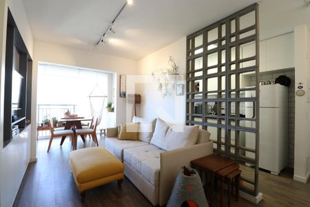 Sala de apartamento para alugar com 2 quartos, 60m² em Vila Anastácio, São Paulo