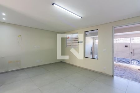 Sala de casa à venda com 3 quartos, 188m² em Metalúrgicos, Osasco