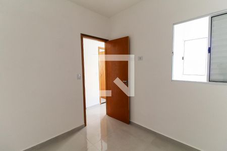 Quarto 1 de apartamento para alugar com 2 quartos, 40m² em Vila Canero, São Paulo