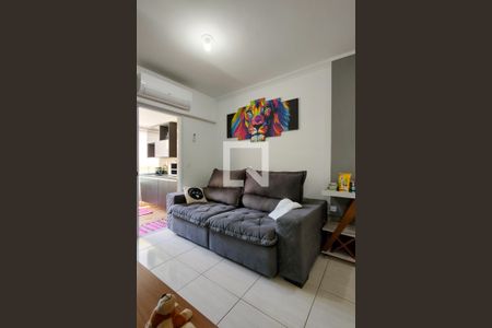 Sala de apartamento para alugar com 2 quartos, 72m² em Canto do Forte, Praia Grande