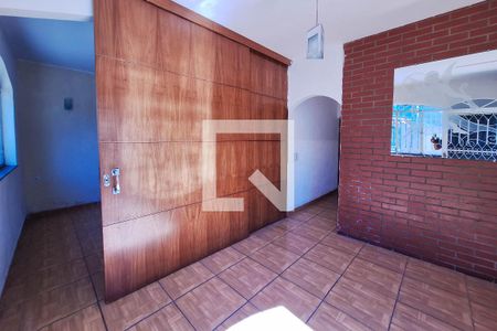 Sala de casa à venda com 4 quartos, 200m² em Largo do Barradas, Niterói