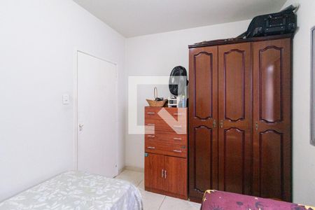 Quarto 2 de casa à venda com 2 quartos, 298m² em Vila Osasco, Osasco