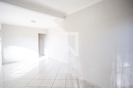 Sala de casa para alugar com 2 quartos, 120m² em Canhema, Diadema