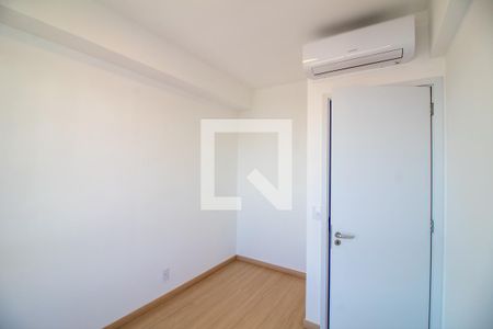 Quarto 2 de apartamento para alugar com 2 quartos, 45m² em Santo Amaro, São Paulo