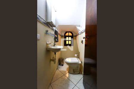 Lavabo de casa à venda com 4 quartos, 164m² em Jardim América, Taboão da Serra