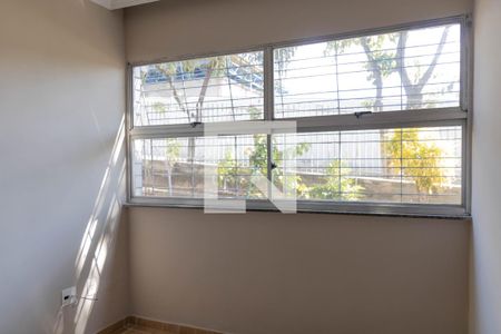 Quarto de apartamento para alugar com 3 quartos, 76m² em Carlos Prates, Belo Horizonte