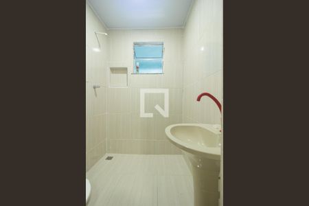 Banheiro da Suíte de casa para alugar com 2 quartos, 25m² em Campo Grande, Rio de Janeiro